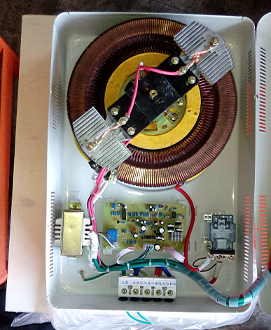 家用大功率掛式穩壓器 家用大功率掛式穩壓器