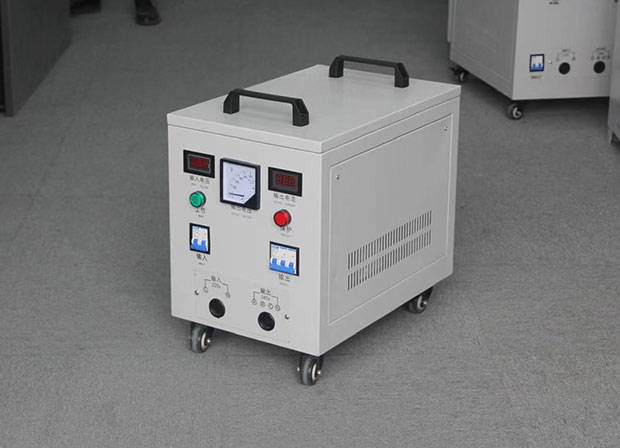 單相轉(zhuǎn)三相變壓器 單相轉(zhuǎn)三相變壓器