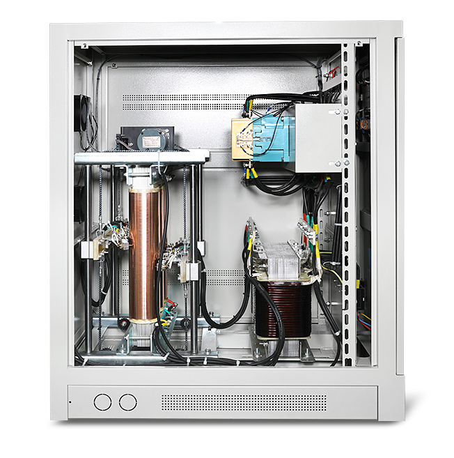 三相智能型交流穩(wěn)壓器 三相智能型交流穩(wěn)壓器