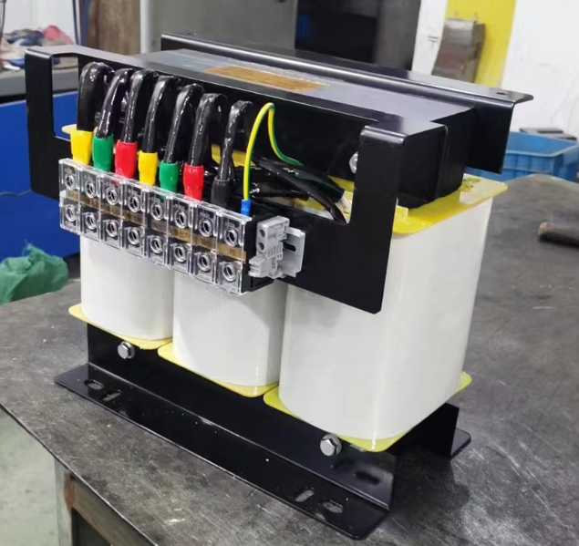 力威隔離變壓器